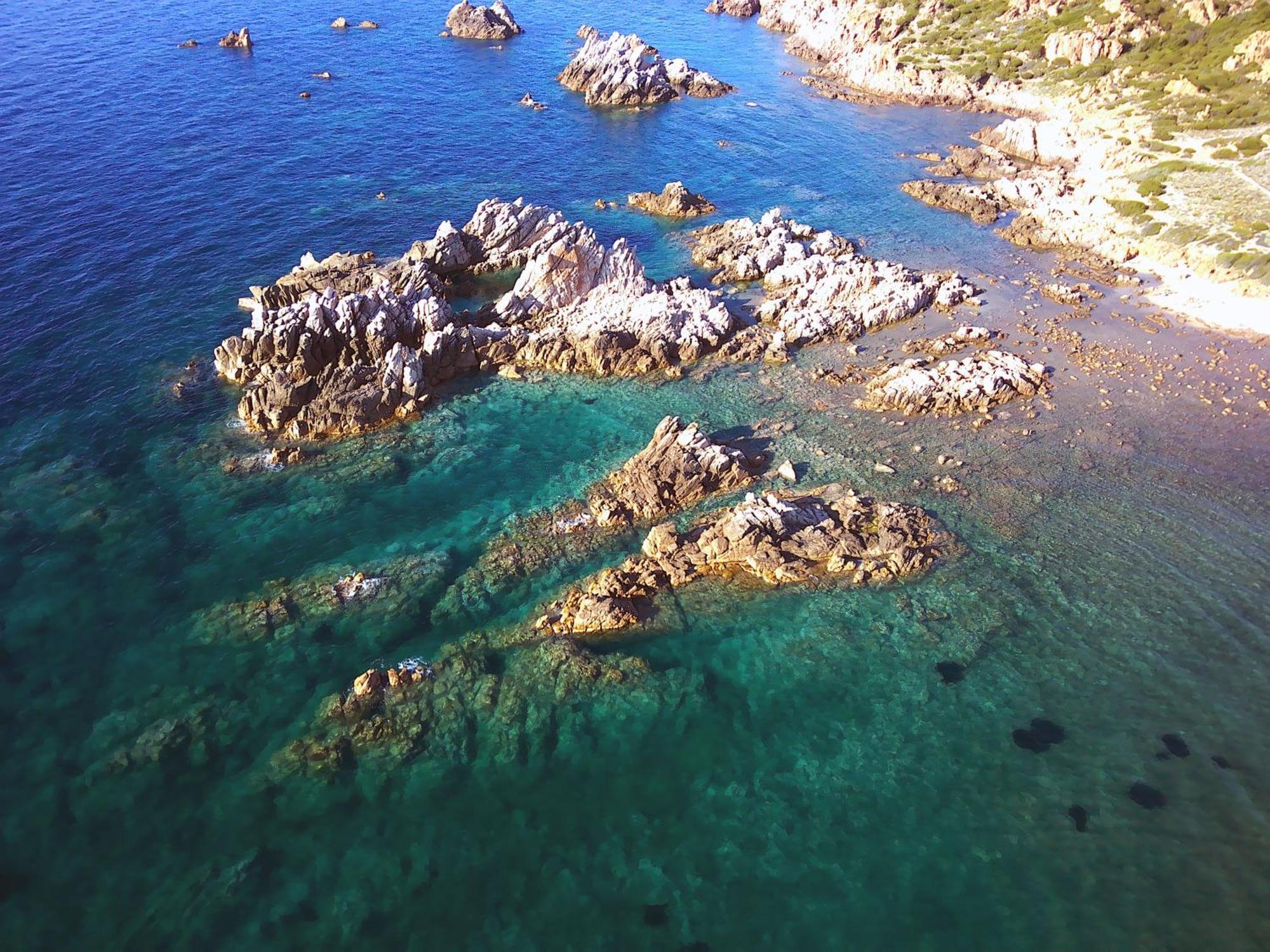 Gli Oleandri Di Calarossa - 5M Walk To The Beach Isola Rossa Luaran gambar