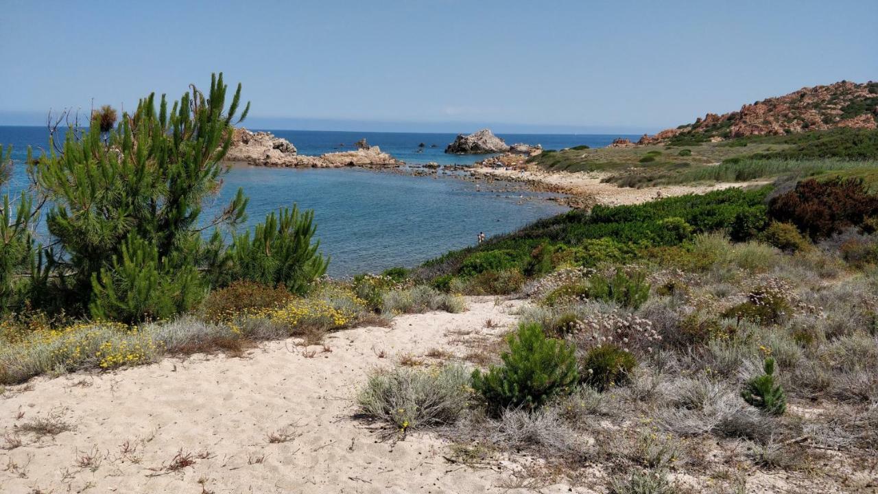 Gli Oleandri Di Calarossa Apartment Isola Rossa Luaran gambar